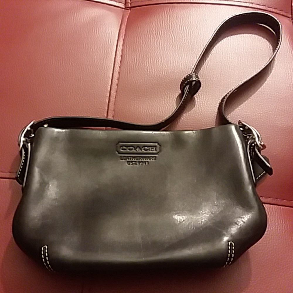 Coach Leather Bag/ Black